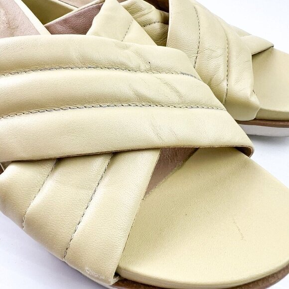 Eileen Fisher Kye Nappa Leather Sandals Womens Puffy Slide Butter Leather Size 9 - Picture 5 of 13
